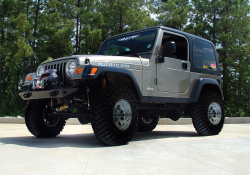 3.5-4.5in Front Adjustable Track Bar - Superlift Suspension