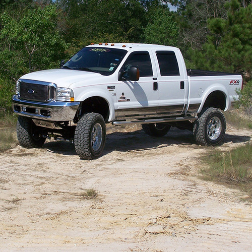 00-04 Ford F250/F350 4WD Diesel/V10 8in Suspension Lift Kit w/SL Shocks - Superlift Suspension