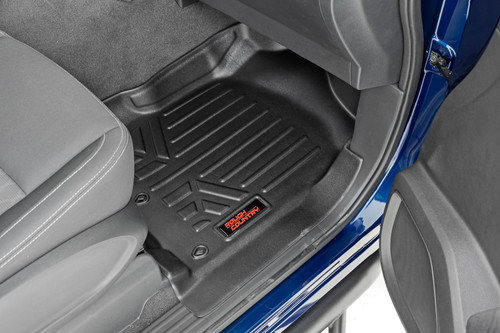 Floor Mats FR & RR Crew Cab Nissan Titan 2WD/4WD (2017-2022) M-81712 Floor Mats FR & RR Crew Cab Nissan Titan 2WD/4WD (2017-2022) M-81712