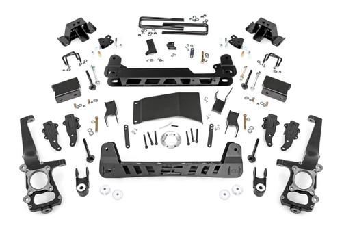 17-18 Ford F150 Raptor 4.5in Suspension Lift Kit - Rough Country Suspension