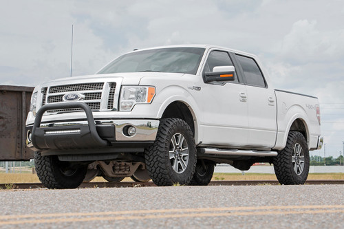 09-13 Ford F150 4WD 3in Bolt-On Lift Kit - Rough Country Suspension