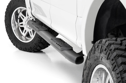 Oval Nerf Step Crew Cab Black Ford F-150/F-150 Lightning/Raptor (15-23)