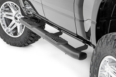 Oval Nerf Step Crew Cab Black Ram 1500 (19-23)/1500 TRX (21-23) 