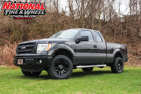 2014 F-150, 2 inch level, 33x12.50R18 on 18x9 Fuel Pump
