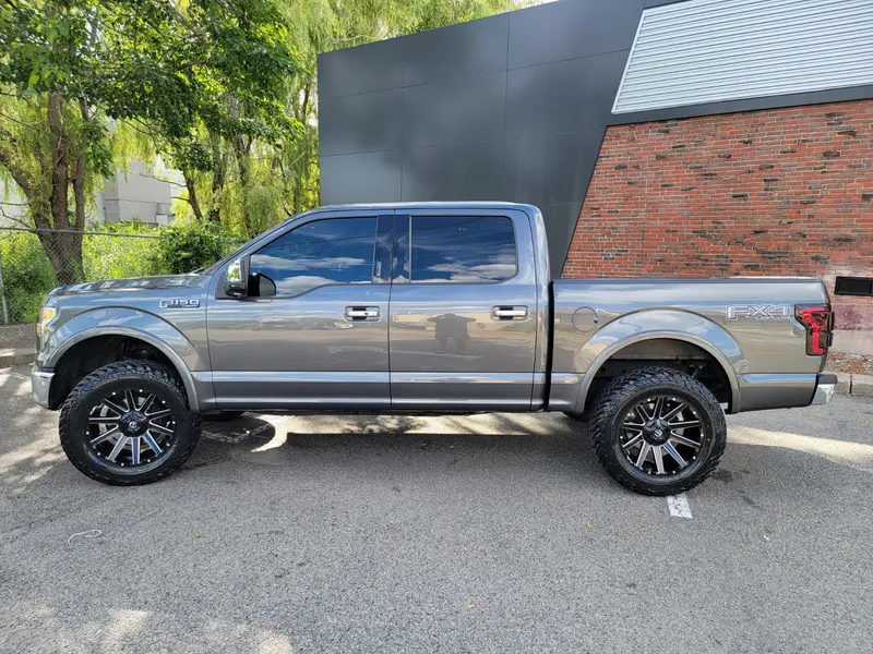 2016 F-150, 2.5 inch level, 35x12.50R20