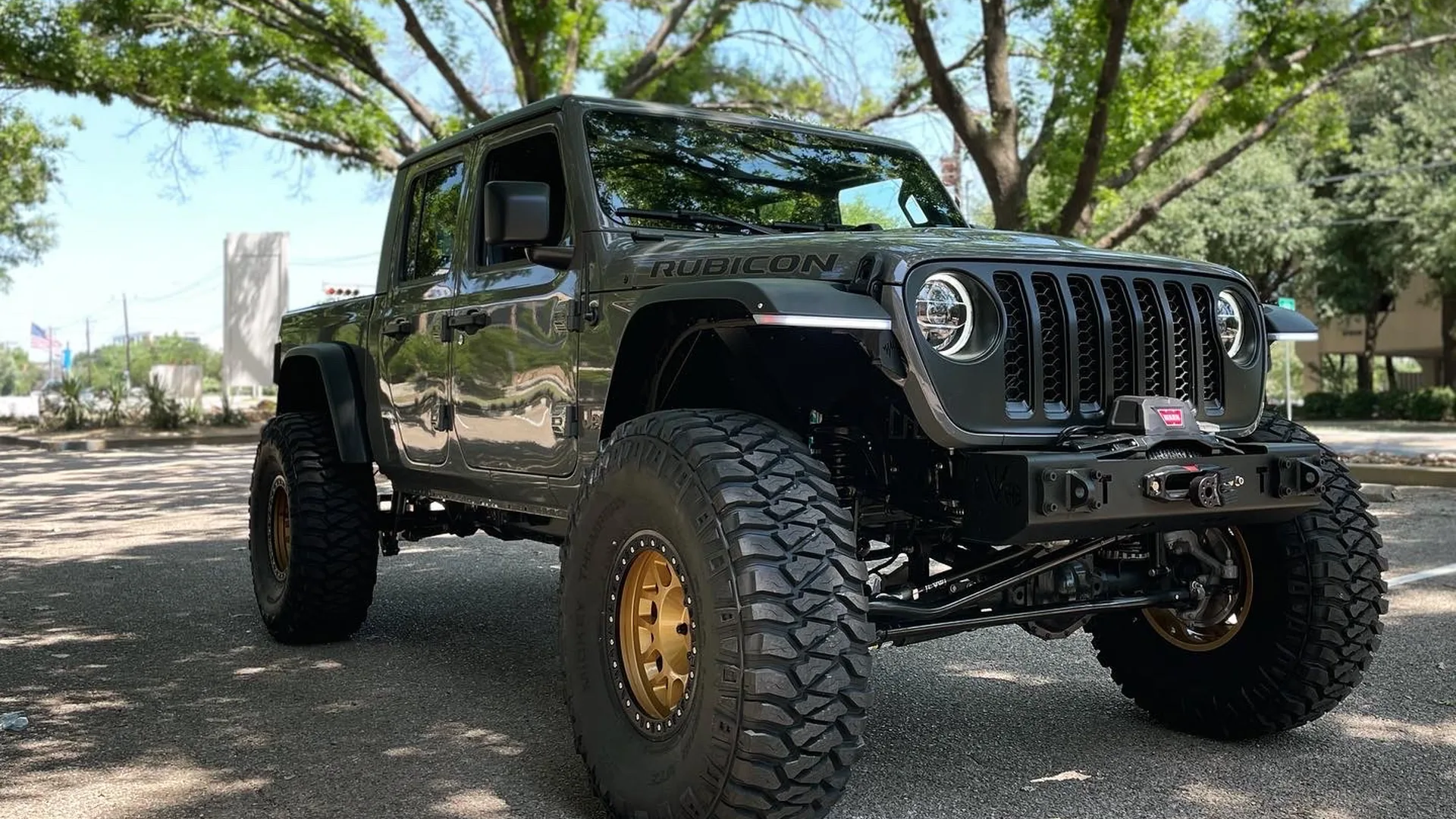 Real Jeep build: 2022 Jeep Gladiator with an Evo 2.5 inch lift