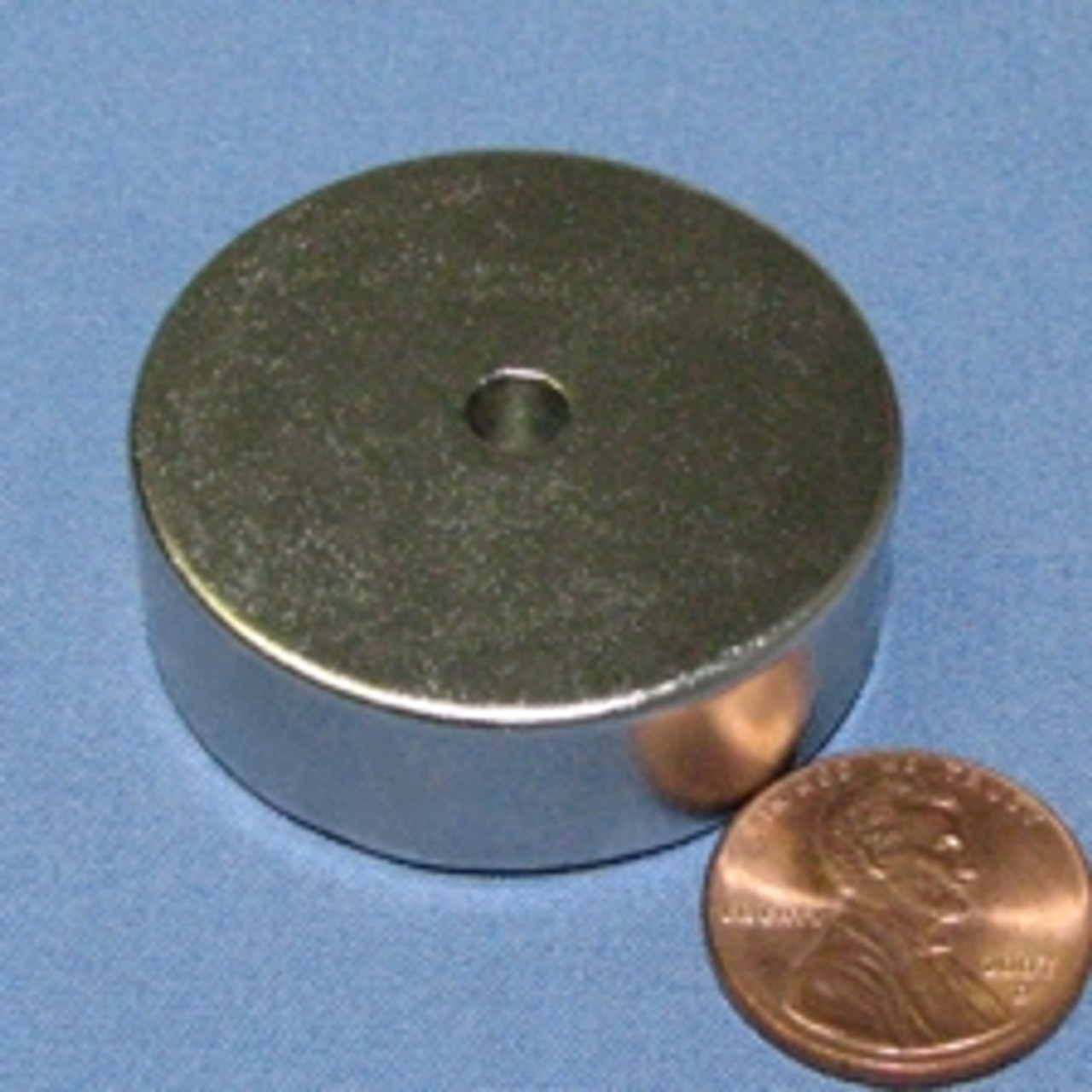 Rare earth magnet