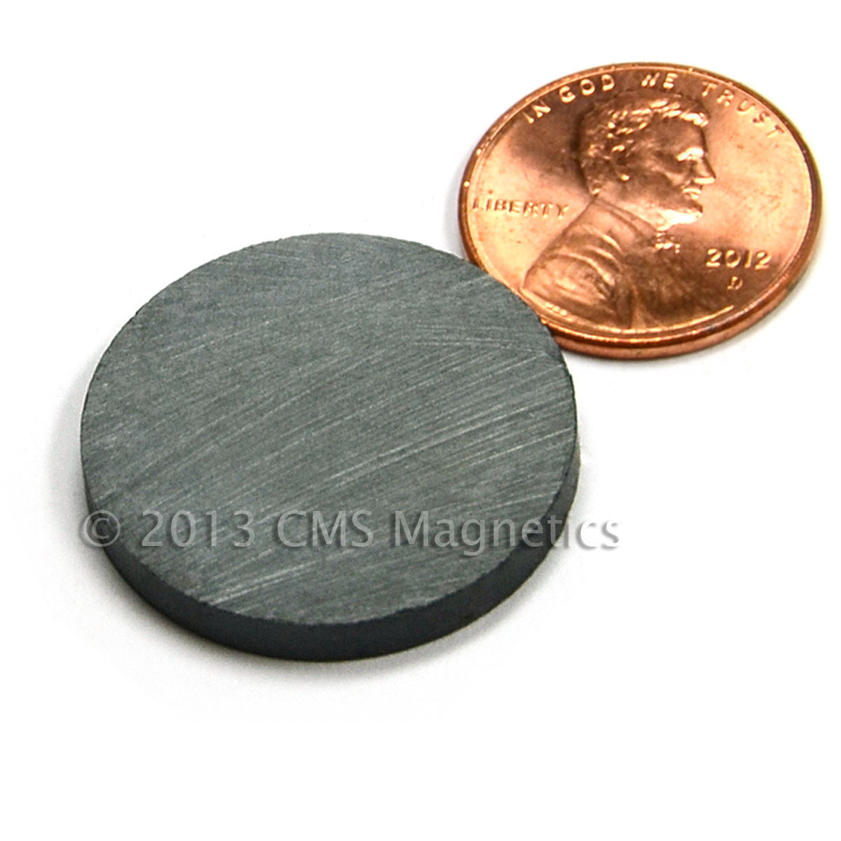 Bulk ferrite magnets for industrial applications and model making