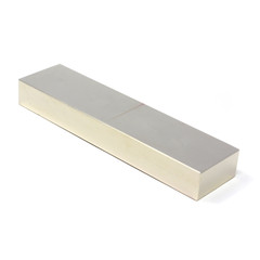 Bar_Neodymium_Magnet_8x2x1__83
