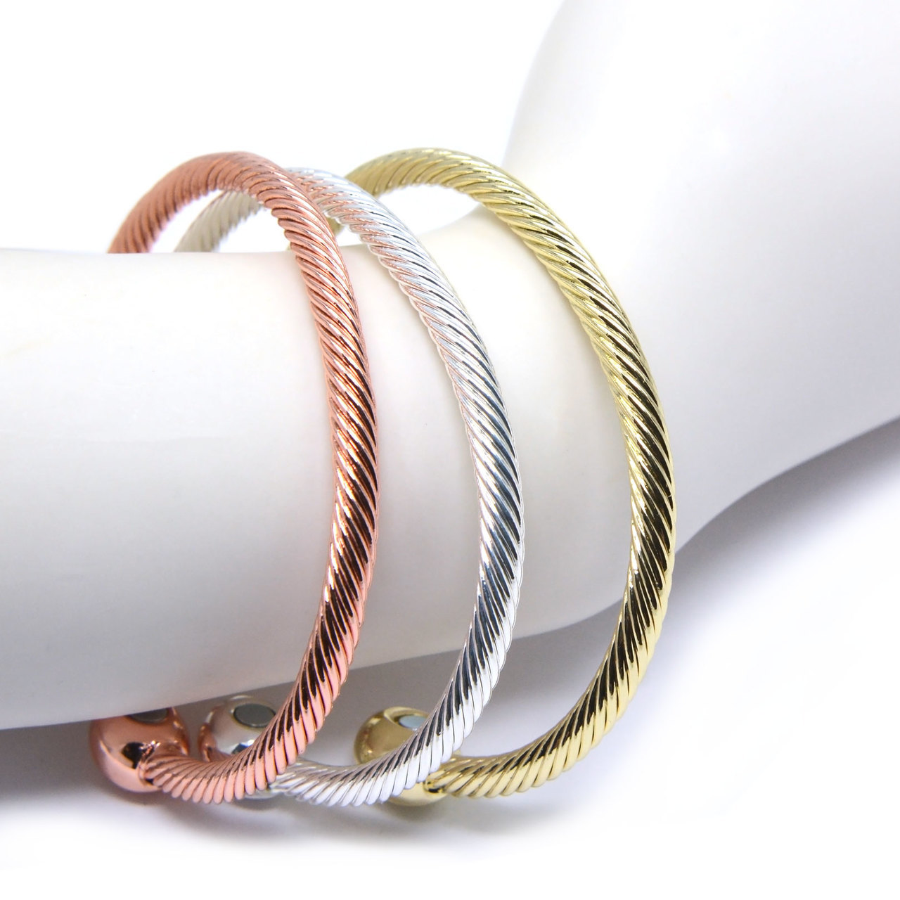 Therapeutic Bracelet - Onde elettromagnetiche