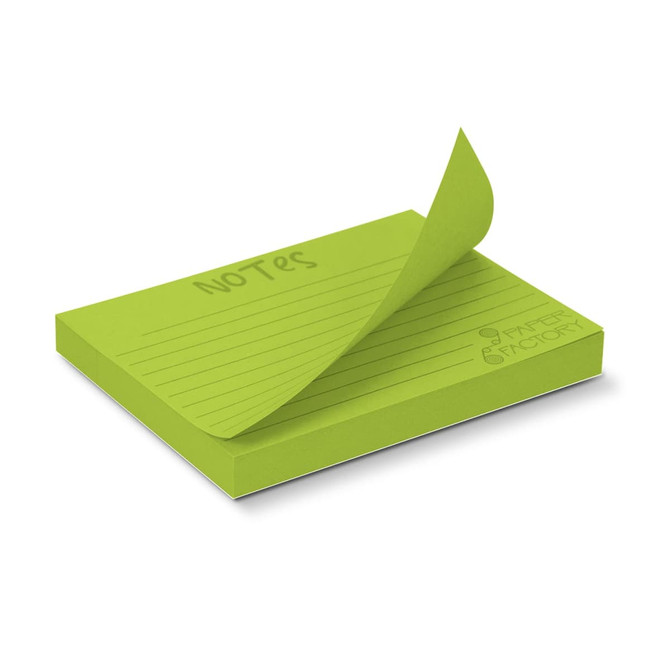 A green sticky pad measuring 100 x 75mm with 100 sheets, featuring lined pages. It has a logo on the bottom.