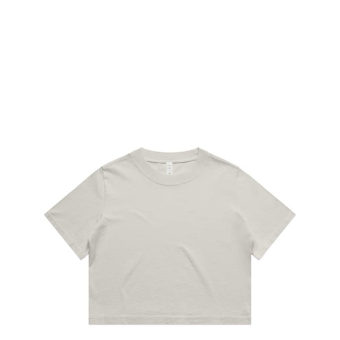 A light beige cropped T-shirt featuring a round neckline and short sleeves, with a logo tag on the inside.