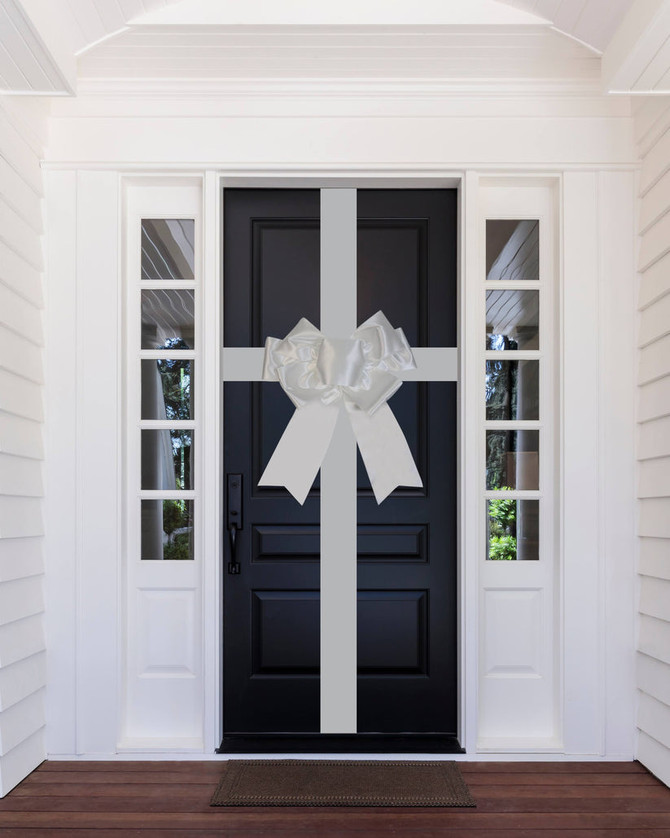 Satin Settlement Door Bow