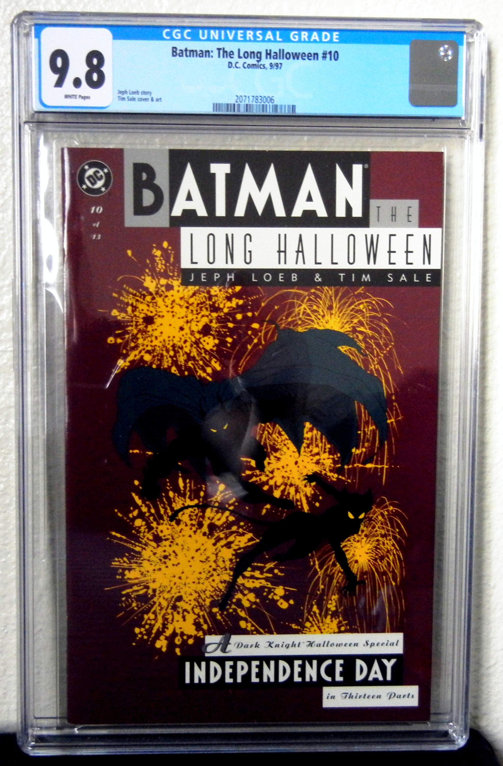 Batman: The Long Halloween #10 Front