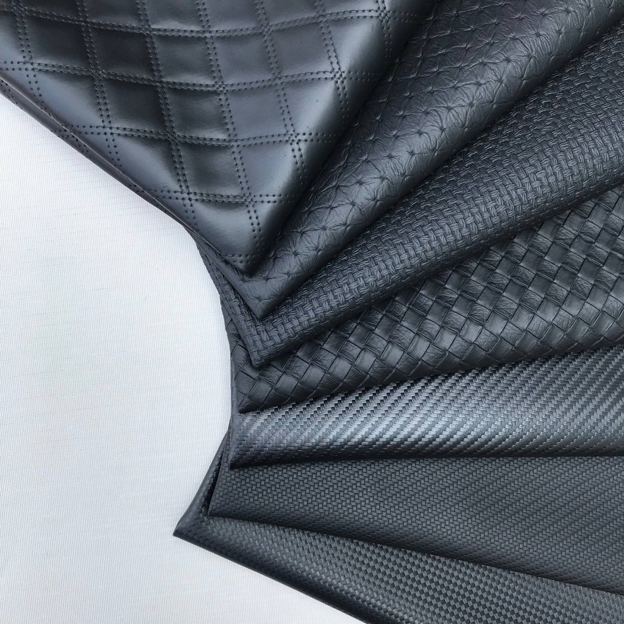 Black Series black vinyl in 12 grains