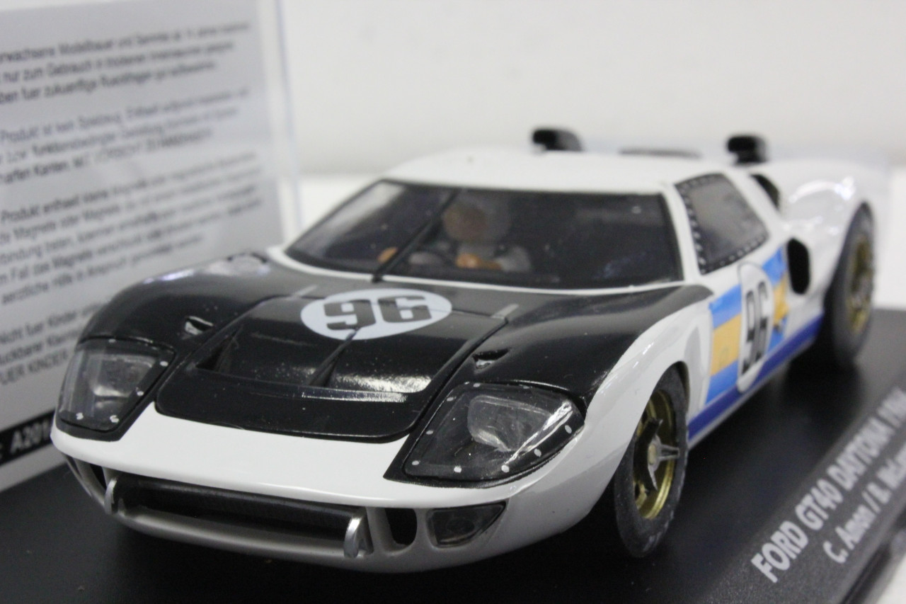 FLY / GB Chevrolet Corvette C5 Speedvision GT 2000 #98, A-544 / 88075