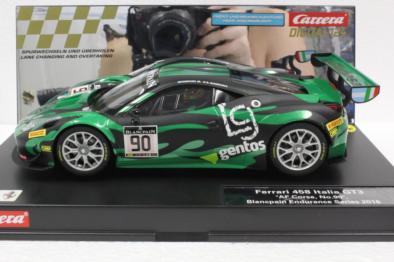 23839 Carrera Digital 124 Ferrari 458 Italia GT3 AF Corse, #90 1