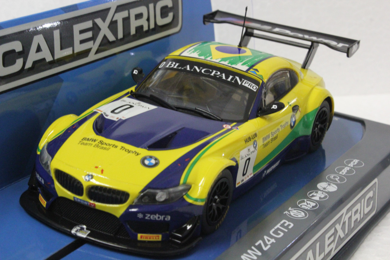 scalextric bmw z4 gt3