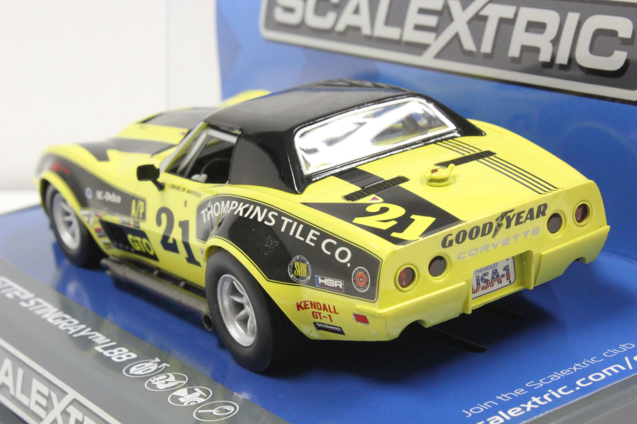 scalextric corvette