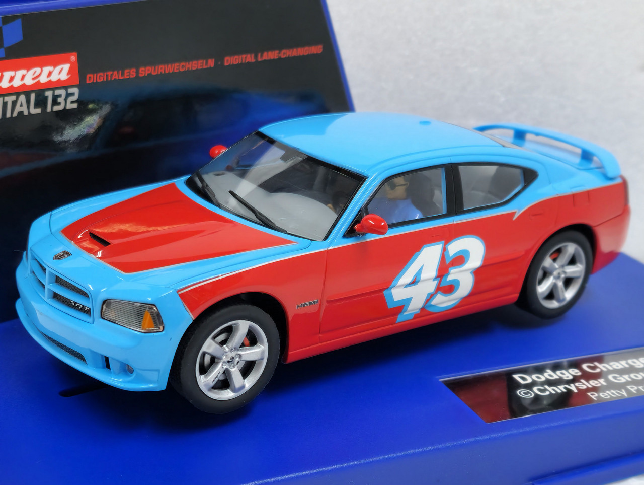 30527 Carrera Digital 132 Dodge Charger SRT8 Petty Racing Promo