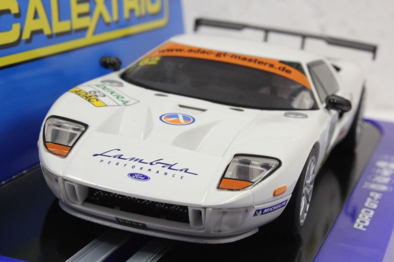 scalextric 1 32 cars
