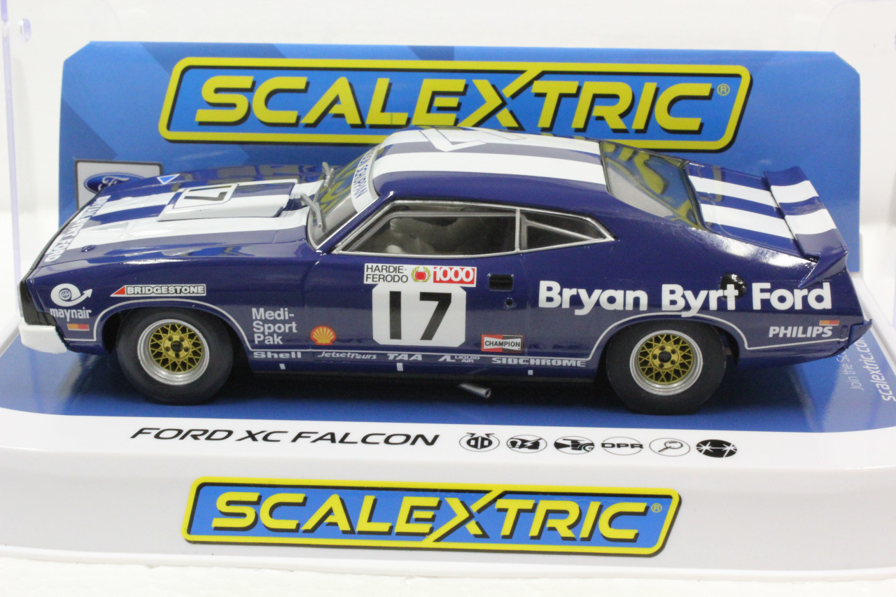 Scalextric C3923 Ford Falcon XC Dick Johnson 1979, #17 1/32 Slot