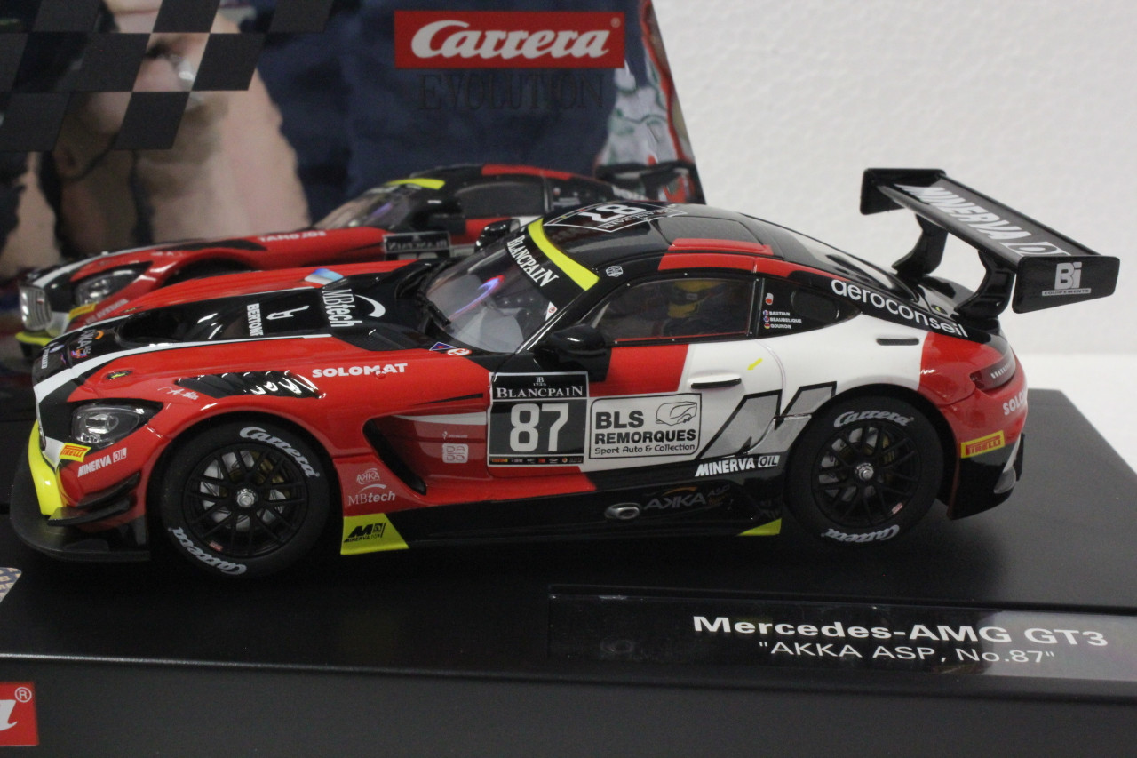 Carrera Evolution Mercedes Amg Gt3 Akka Asp 87 1 32 Slot Car Great Traditions