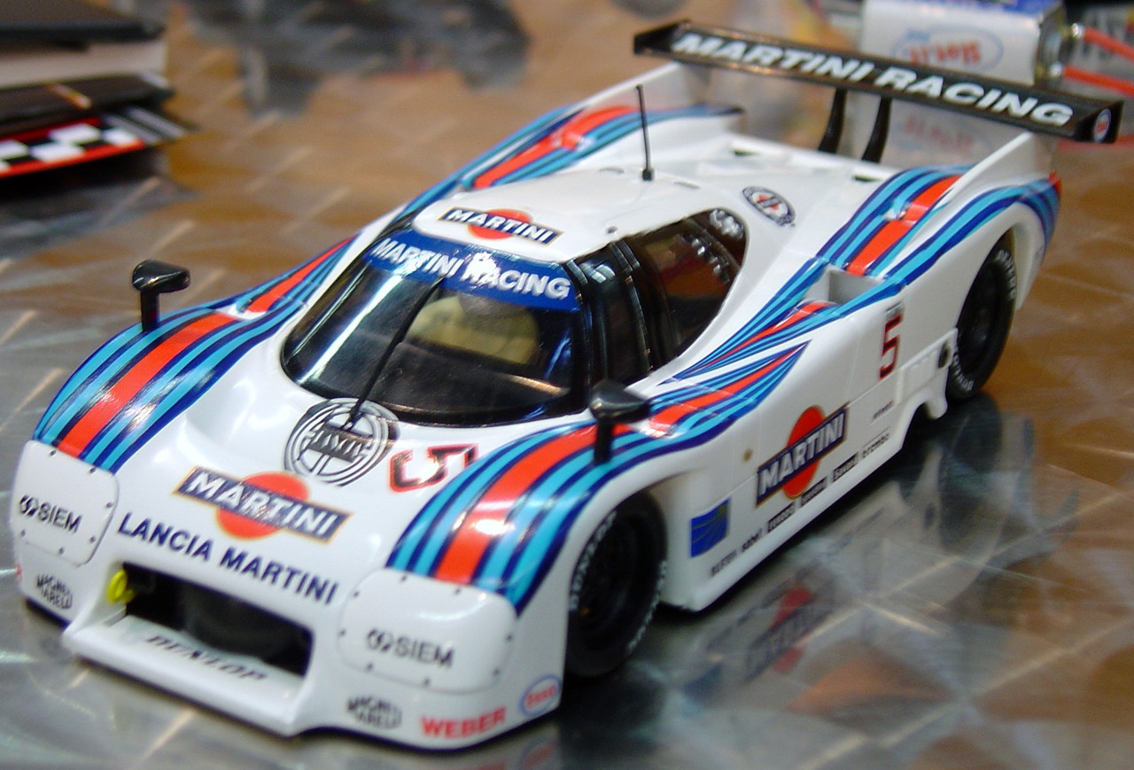 SICA08B Slot.it Martini Lancia LC2-84 Le Mans 1984, #5 1:32 Slot Car