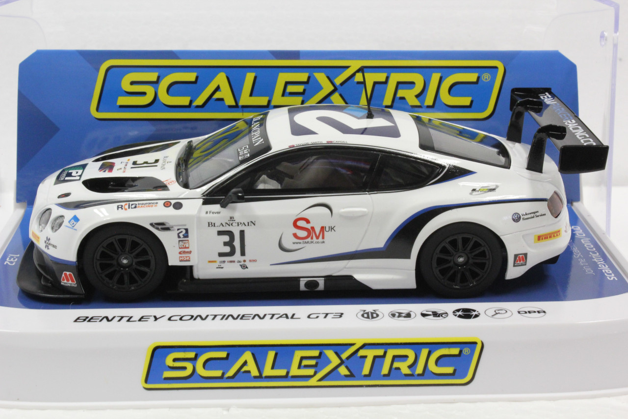 C4024 Scalextric Bentley Continental GT3 Team Parker, #31 1:32 Slot Car DPR