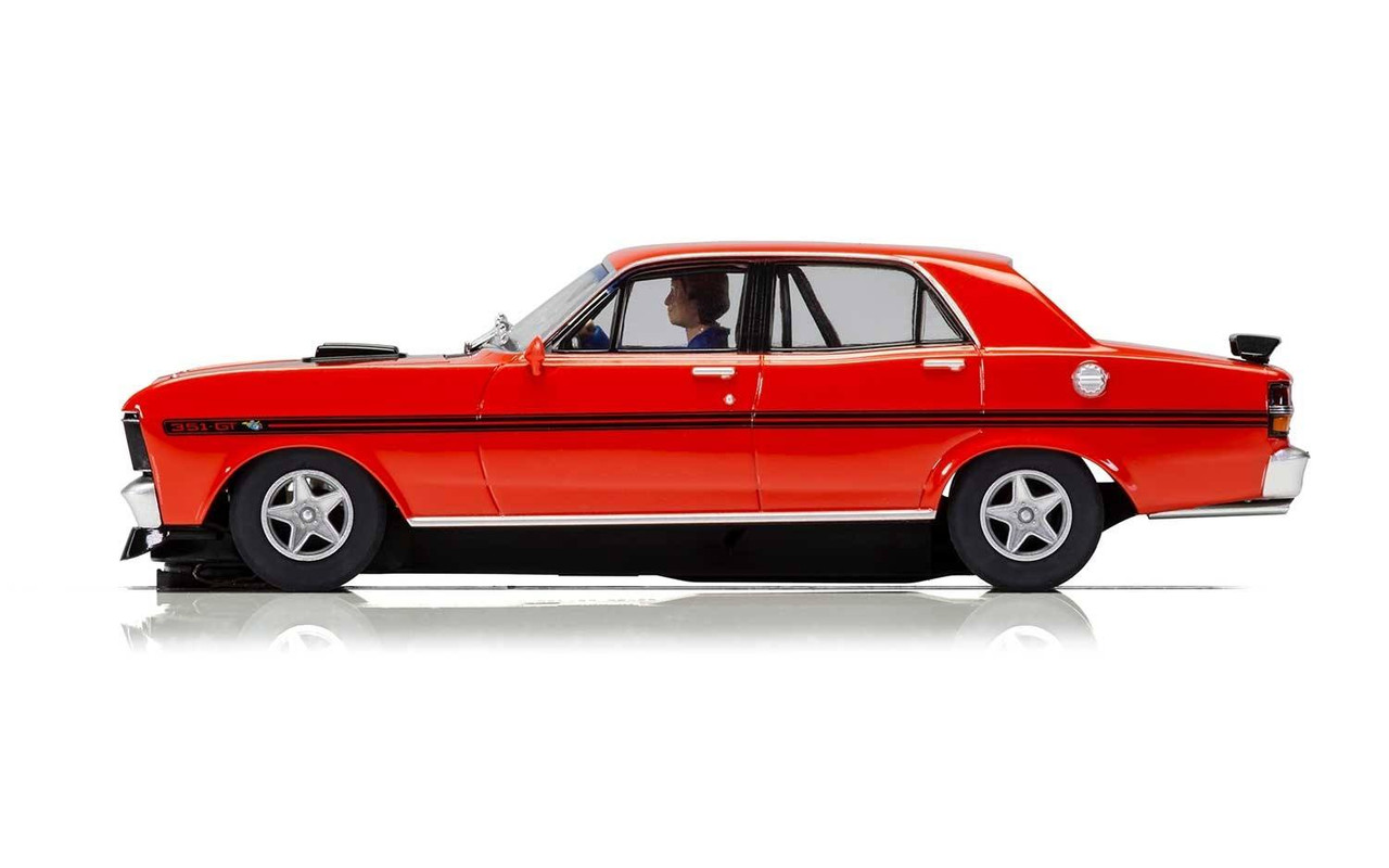 C3937 Scalextric Ford XY Falcon 1970 Candy Apple Red 1:32 Slot Car