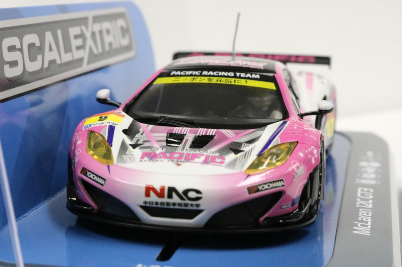 scalextric gt racers