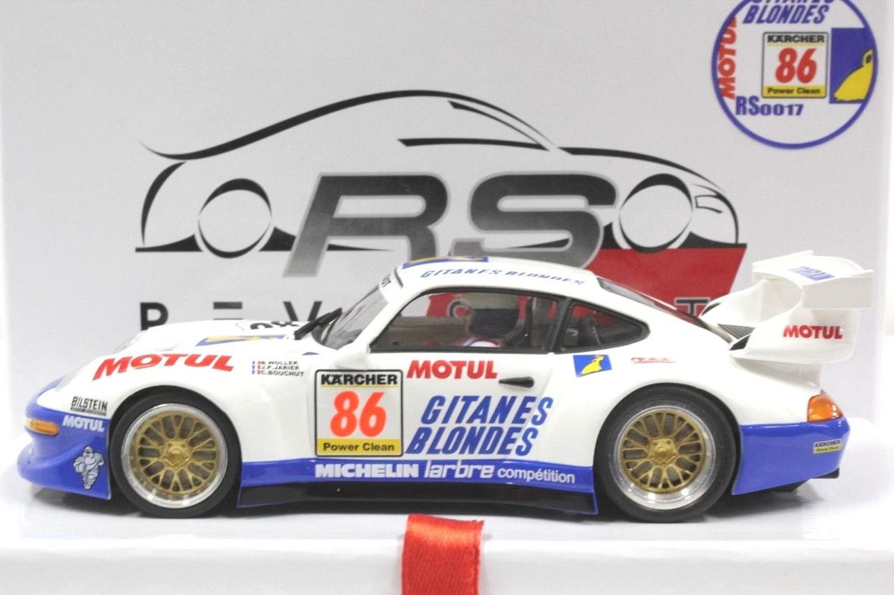 RS0017 RevoSlot Porsche 911 GT2 White Gitanes #86 1:32 Slot Car