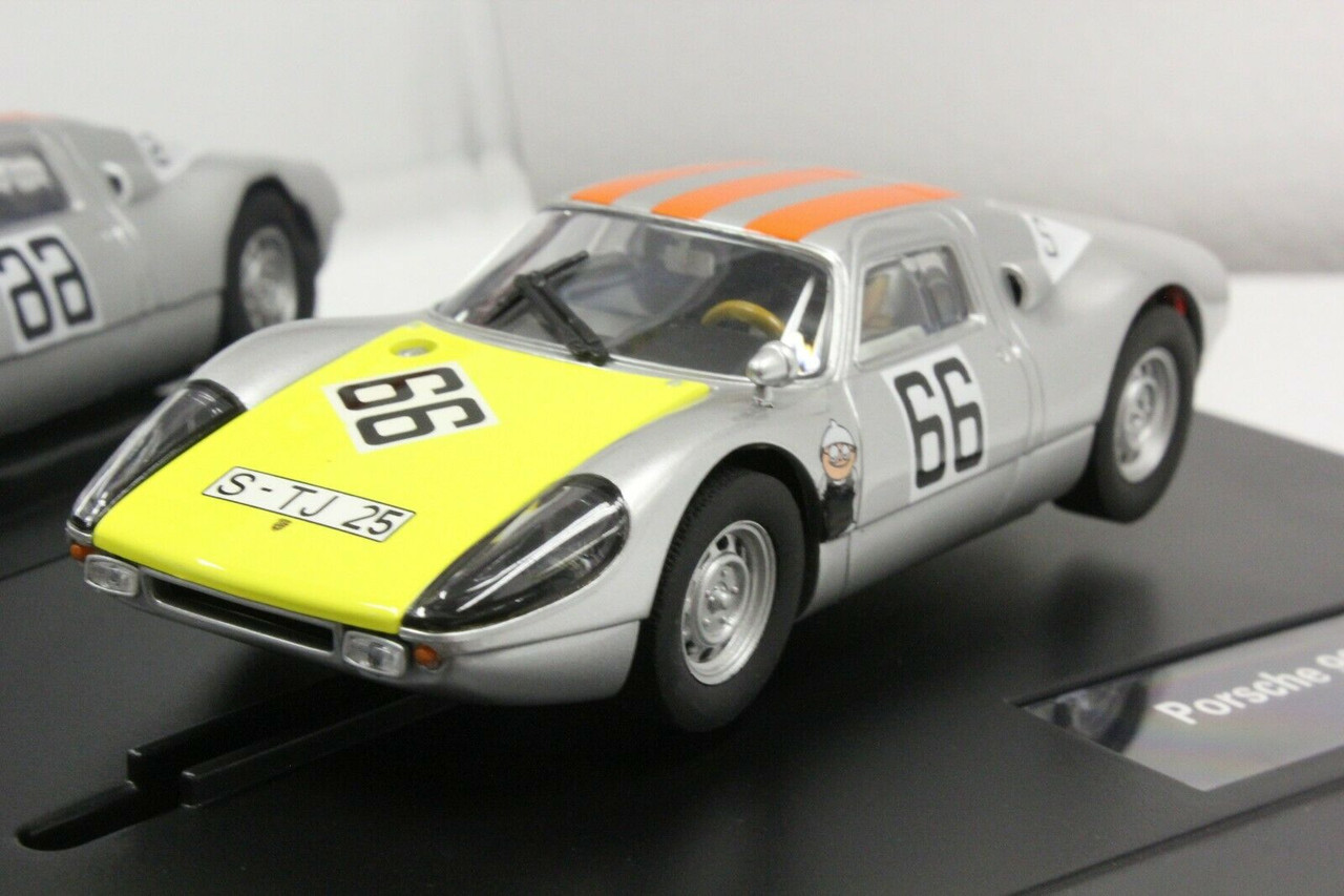 27613 Carrera Evolution Porsche 904 Carrera GTS #66 1:32 Slot Car