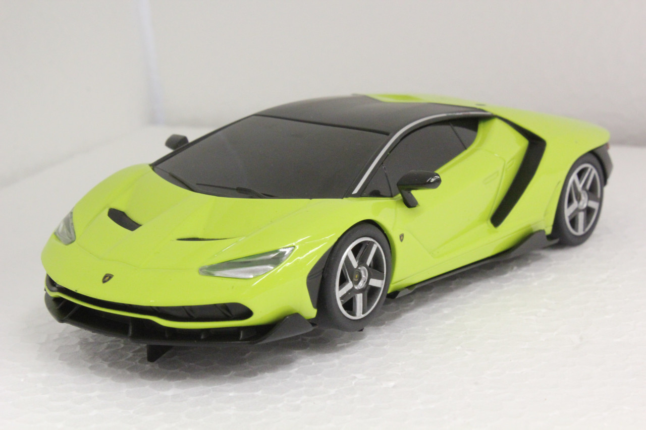 SEC3957 Carrera Digital 132/Scalextric Lamborghini Centrantrio