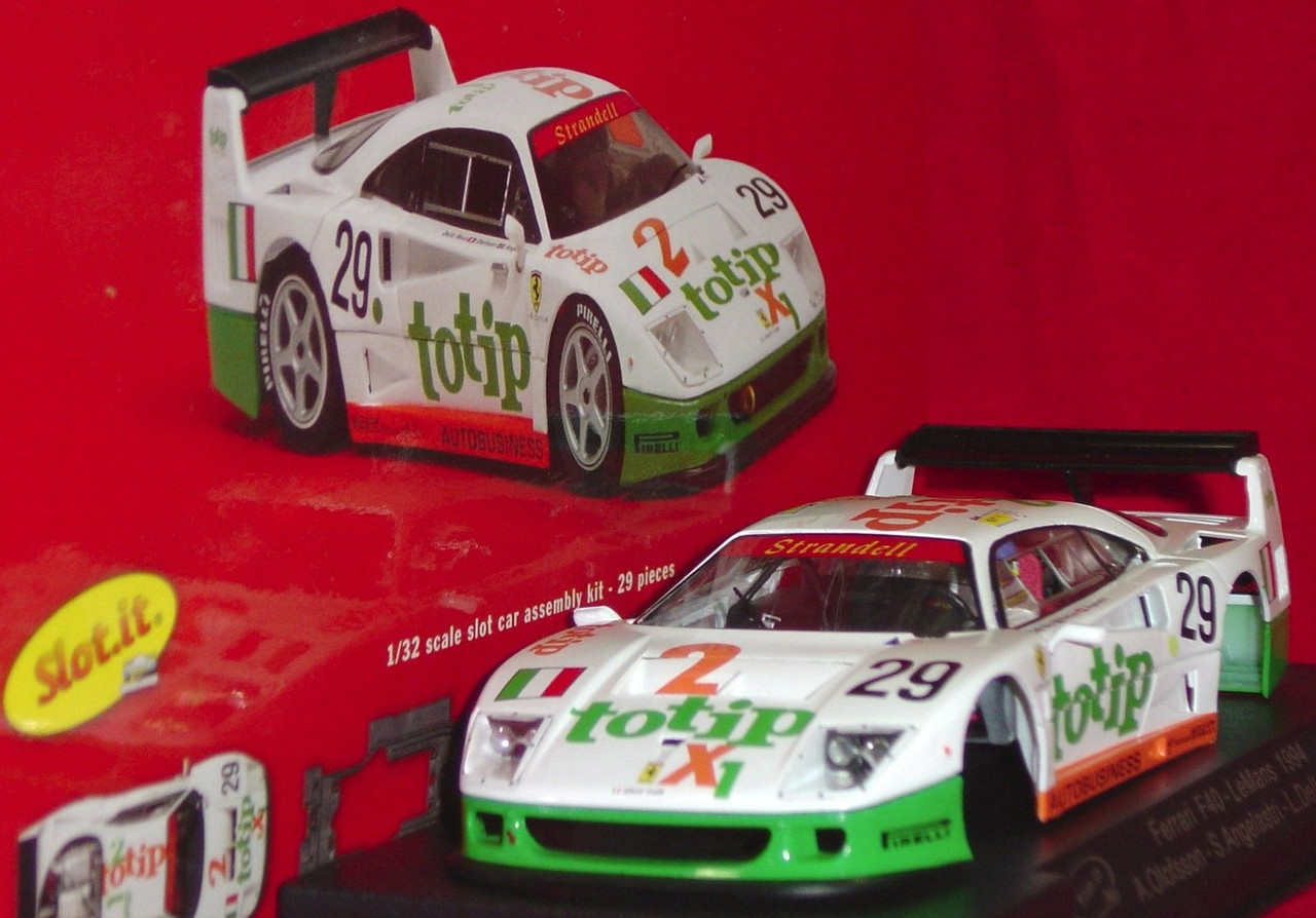 1:32 Slot Car Kit 