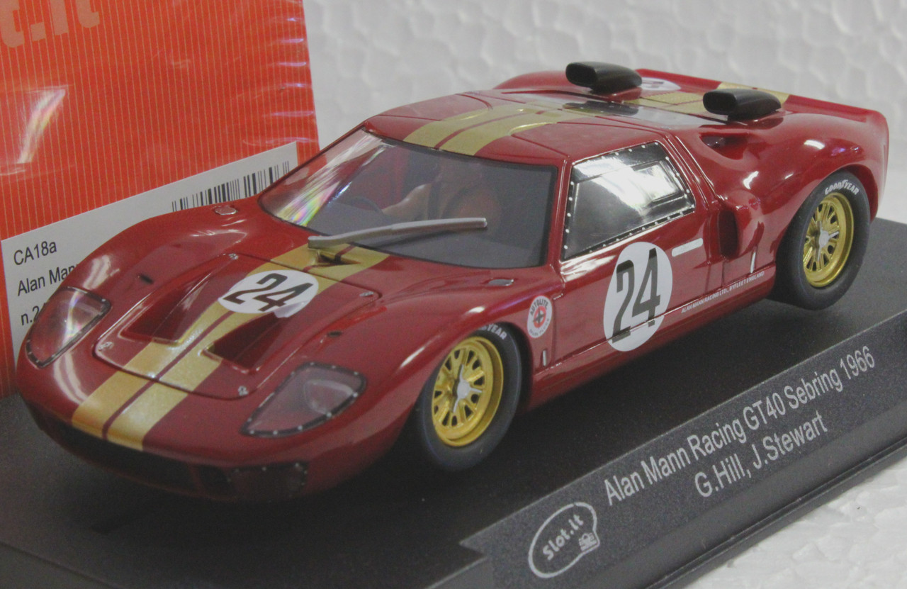 SICA18A Slot.it Alan Mann Racing Ford GT40 MK1 Sebring 1966, #24 1:32 Slot  Car