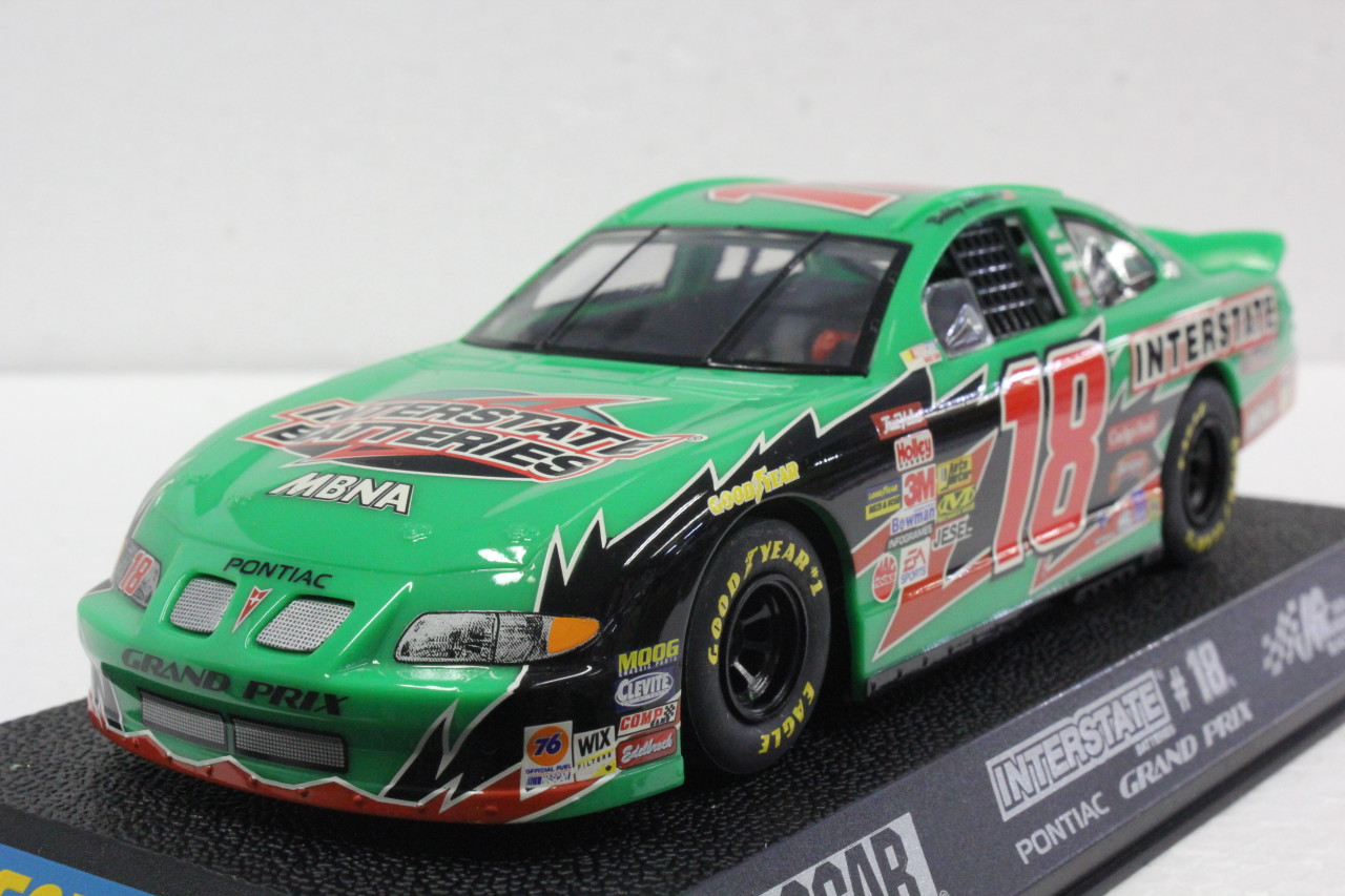 C2445 Scalextric Pontiac Grand Prix Bobby Labonte, #18 1:32 Slot