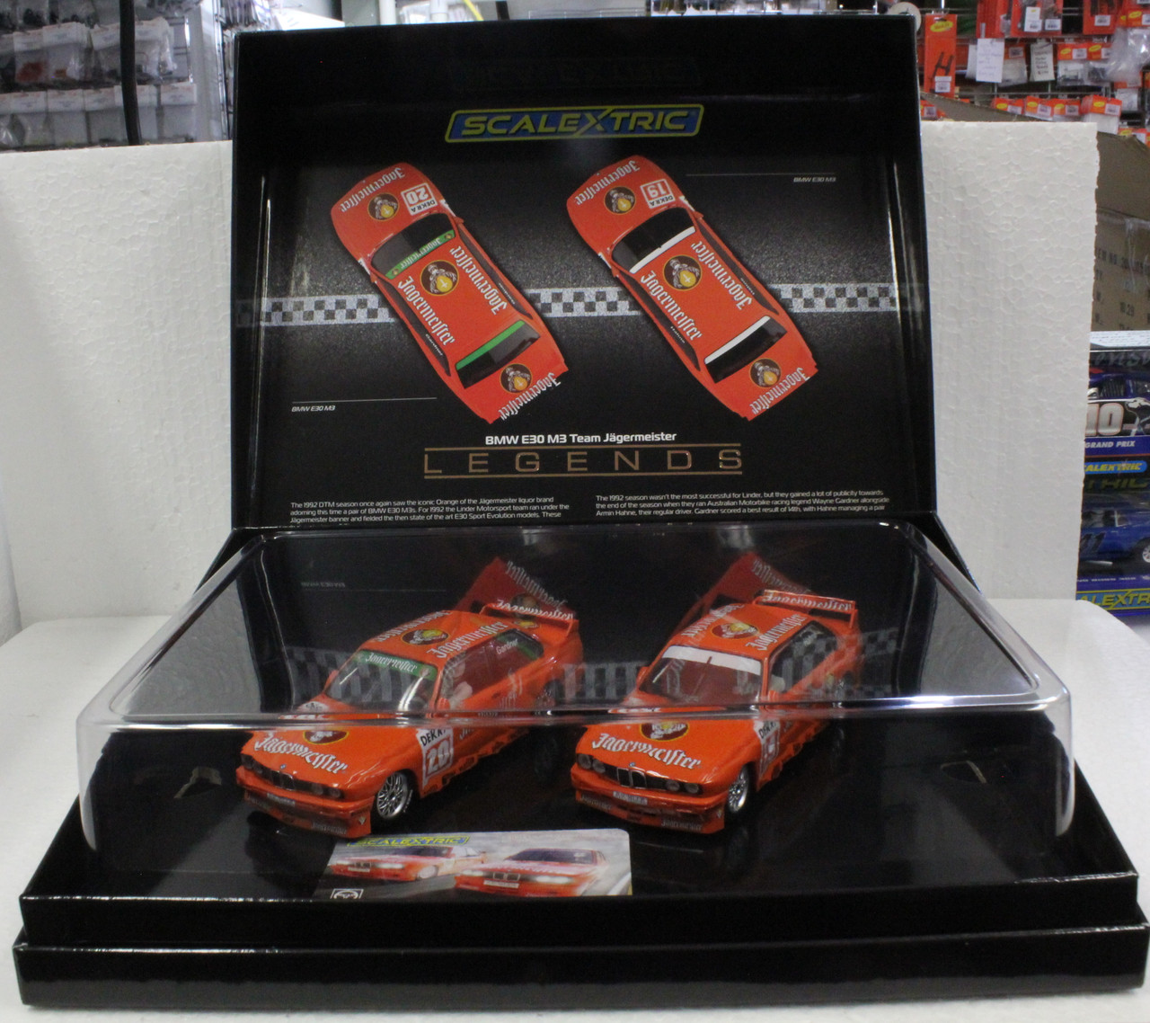 C4110A Scalextric BMW E30 M3 Team Jagermeister Twin Pack 1:32 Slot