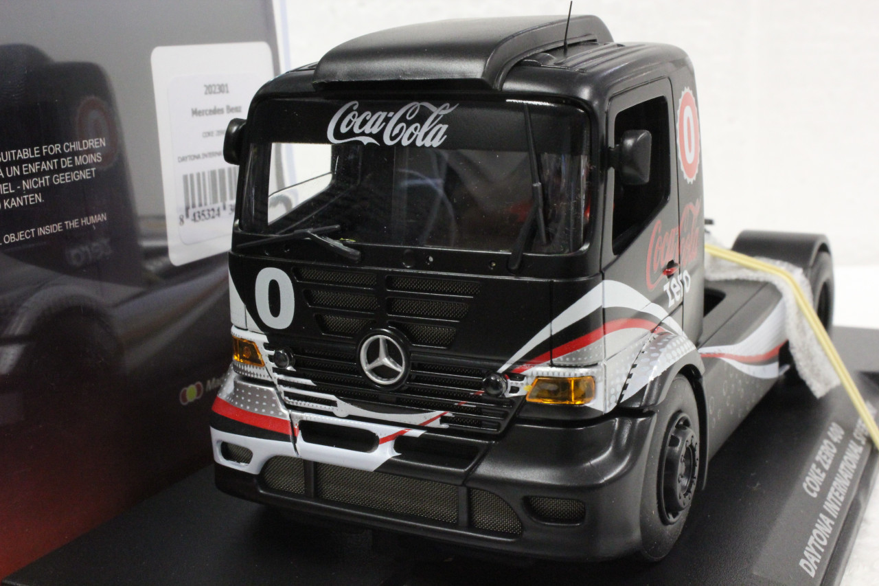 202301 Fly Mercedes-Benz Truck Coke Zero 400 - Daytona