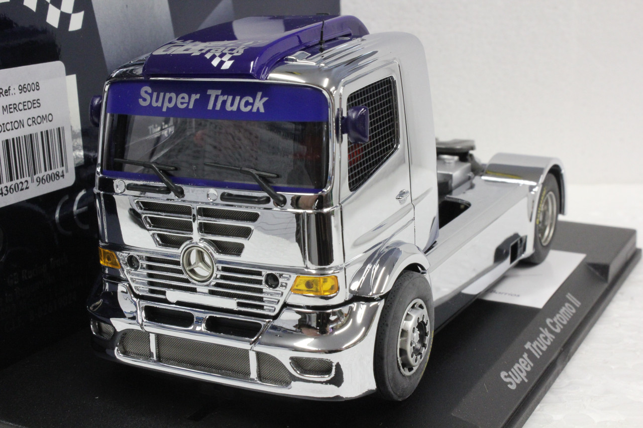 96008 Fly Mercedes-Benz Atego Truck FIA ETRC - Chrome 1:32 Slot
