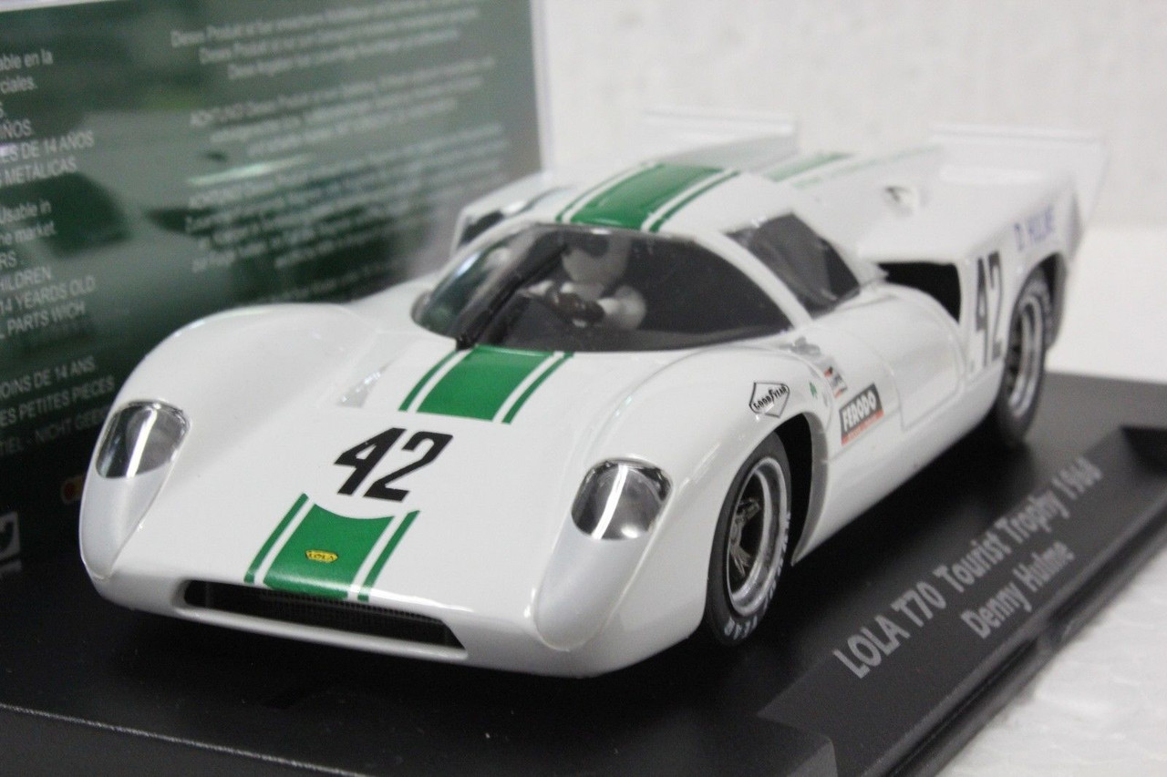 W004-01 Slotwings Lola T70 #42 Tourist Trophy 1968, #42 1:32 Slot Car