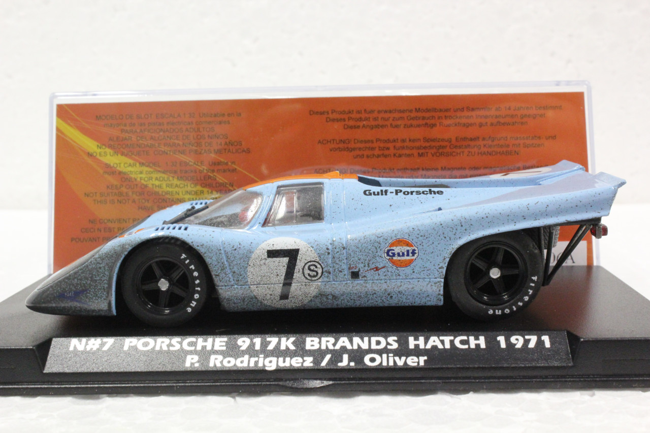 W005-06A Slotwings Porsche 917K Brands Hatch 1971 Gulf, #7 'Dirty
