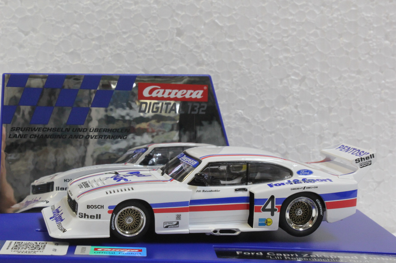 30926 Carrera Digital 132 Ford Capri Zakspeed Turbo Lili