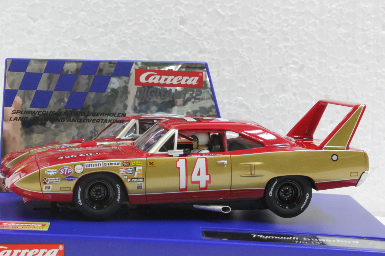 30944 Carrera Digital 132 Plymouth Superbird, #14 1:32 Slot Car