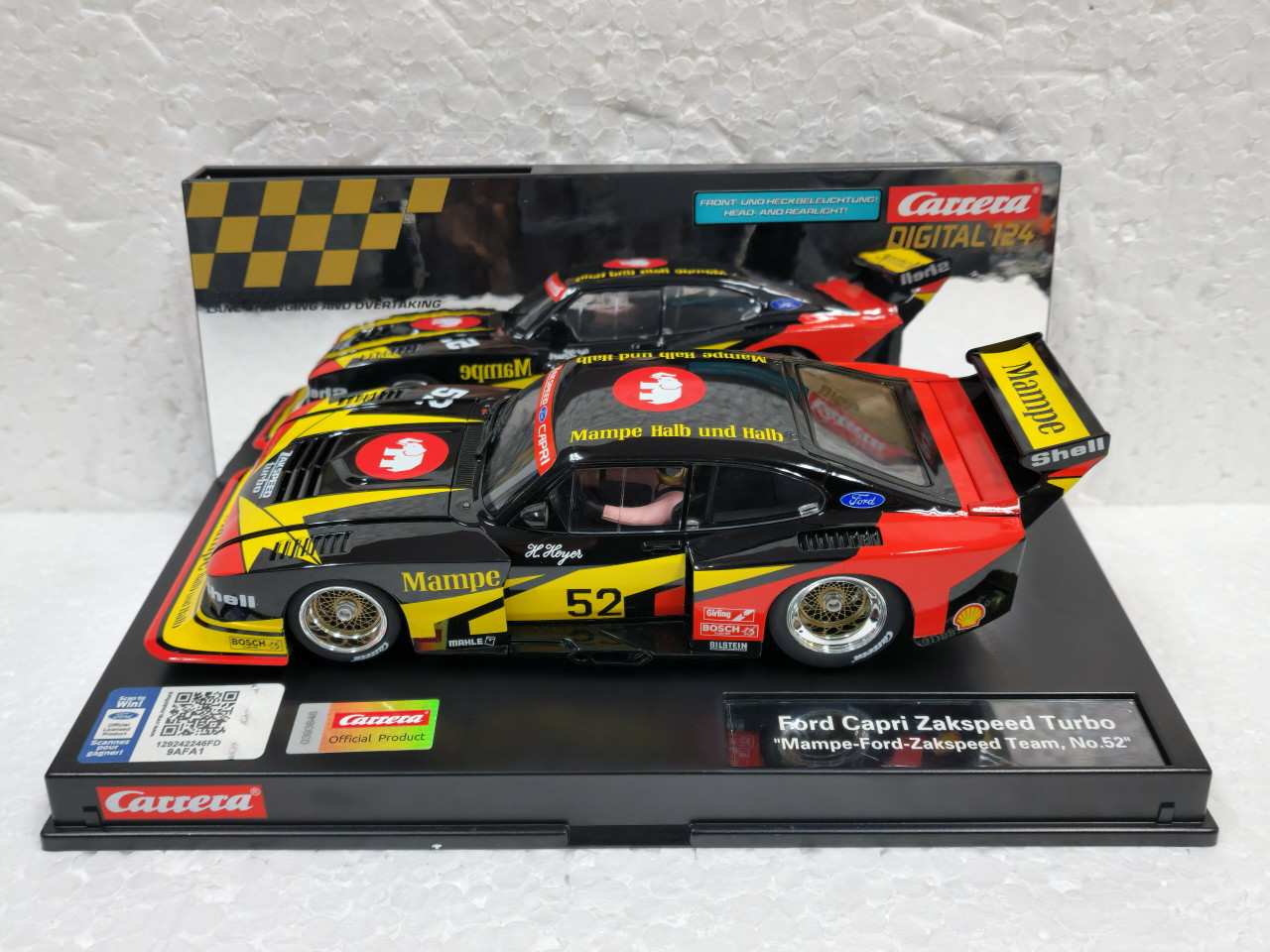 23895 Carrera Digital 124 Ford Capri Zakspeed Turbo Mampe