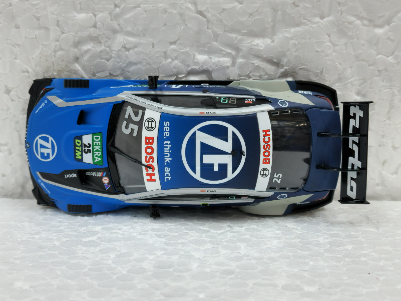 30938 Carrera Digital 132 BMW M4 DTM P. Eng, #25 1:32 Slot