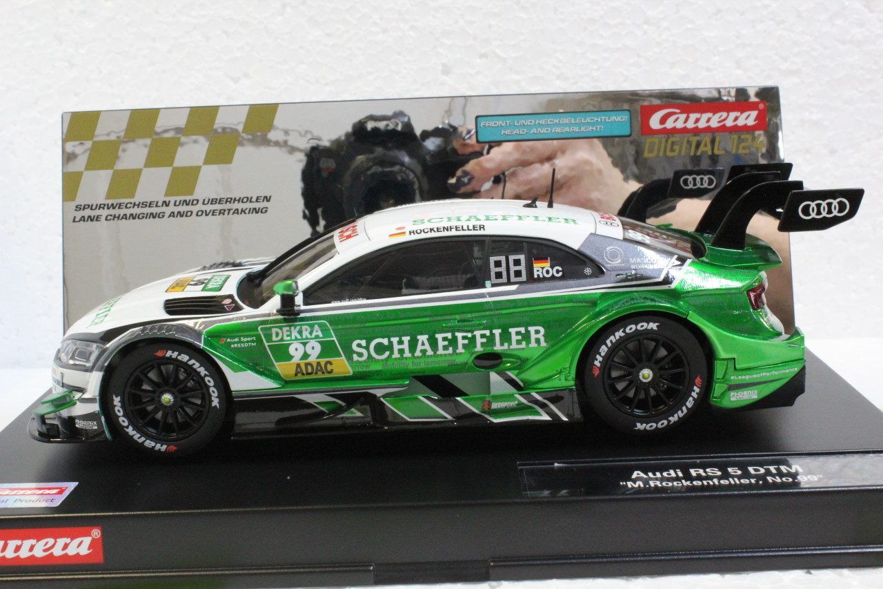 23900 Carrera Digital 124 Audi R5 DTM M Rockenfeller w/lights, #99