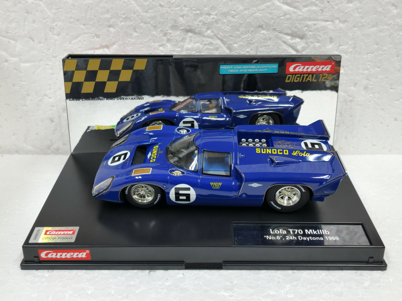 23898 Carrera Digital 124 Lola T70 MKIIIb, #6 1:24 Slot Car w