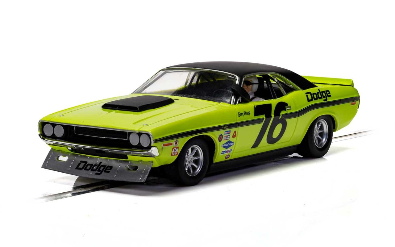 C4164 Scalextric Dodge Challenger - Sam Posey, #76 1:32 Slot Car
