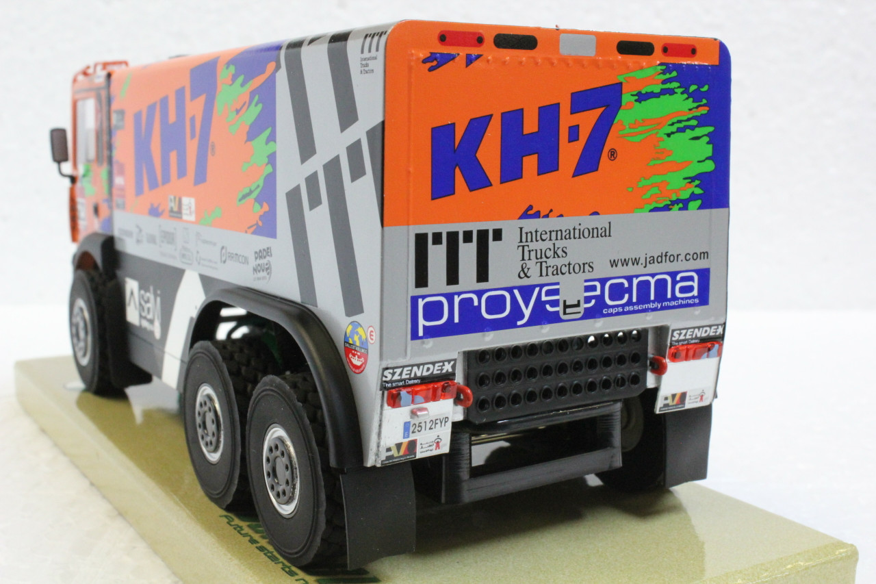 スロットカー1/32 Avant Slot Man Truck - hituklogistics.com